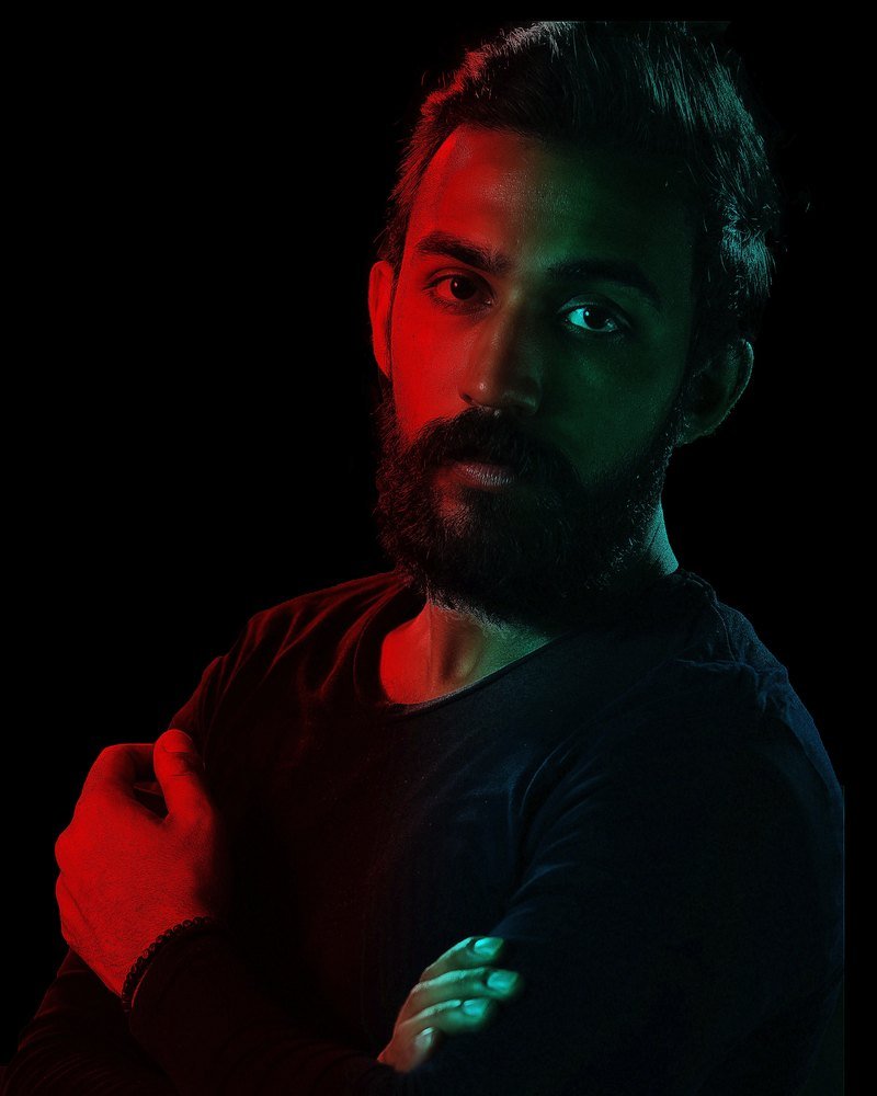Karim Adel, drift instructor